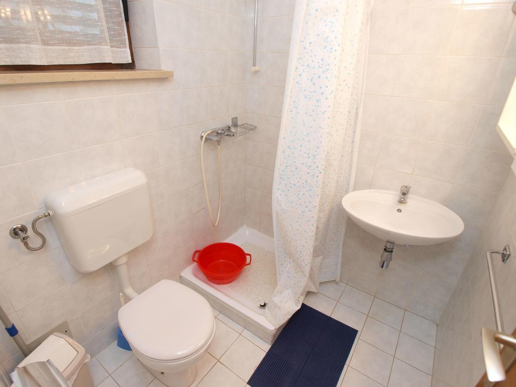 Apartment 981