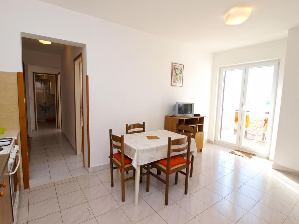 Apartment 981 Rabac