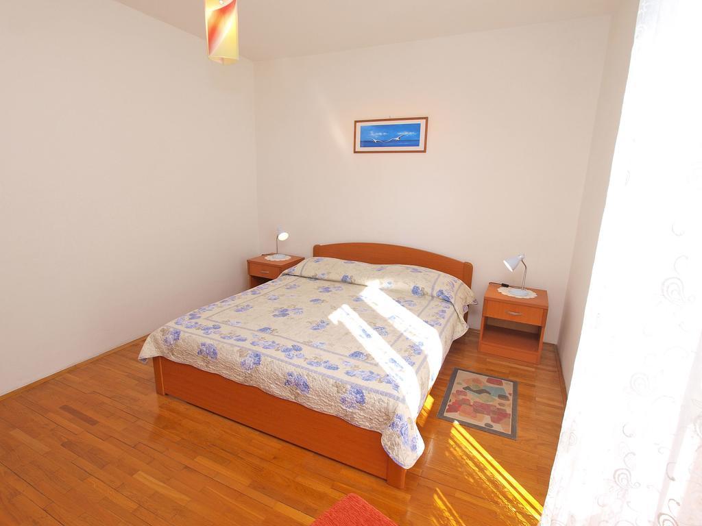 981 Apartment *