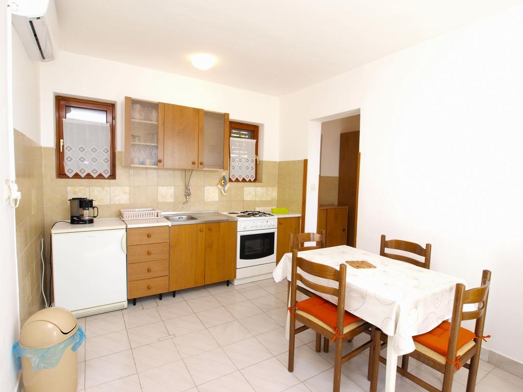 Apartment 981 Rabac