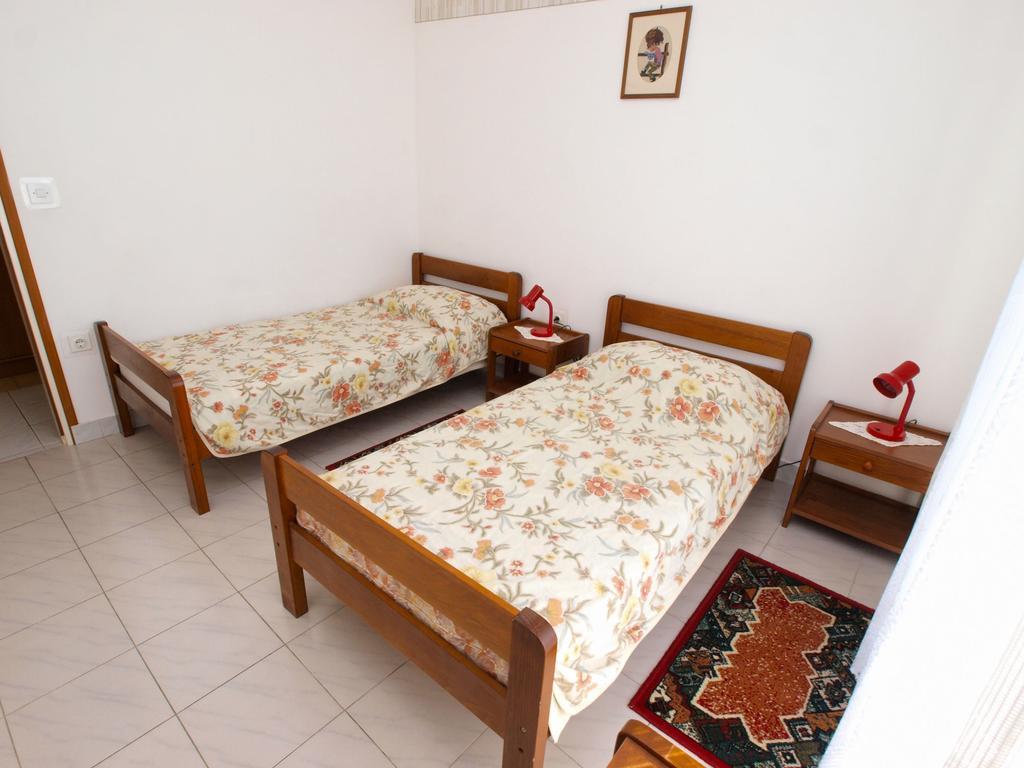 981 Apartment *